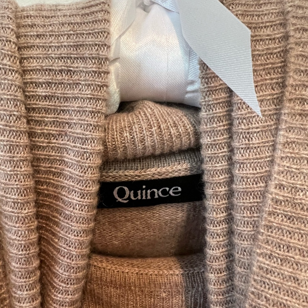 Quince cashmere sweater dress oatmeal color size small ￼